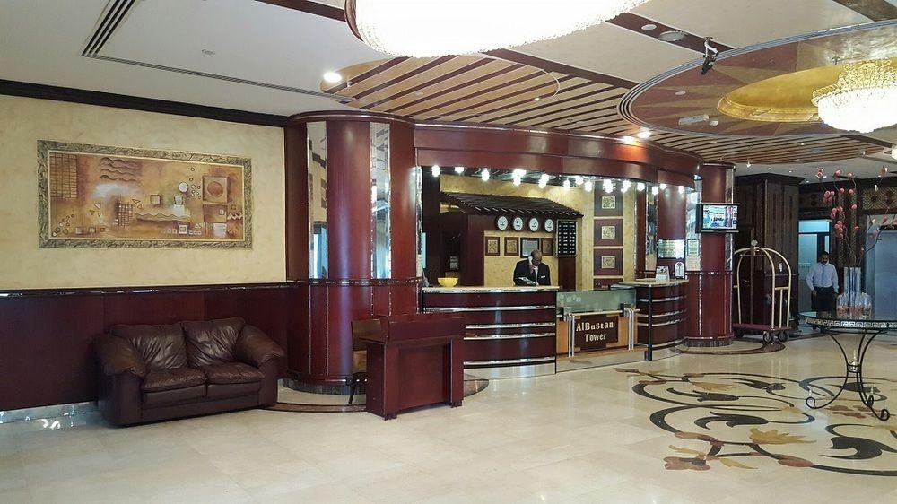 Al Bustan Tower Hotel Suites Schardscha Exterior foto